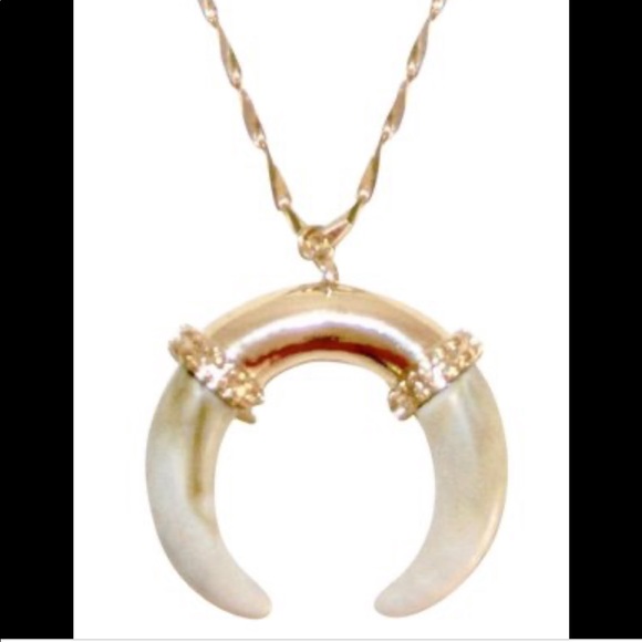 🚫 S O L D ! BaubleBar “Taurus” Pendant Necklace - Picture 5 of 10